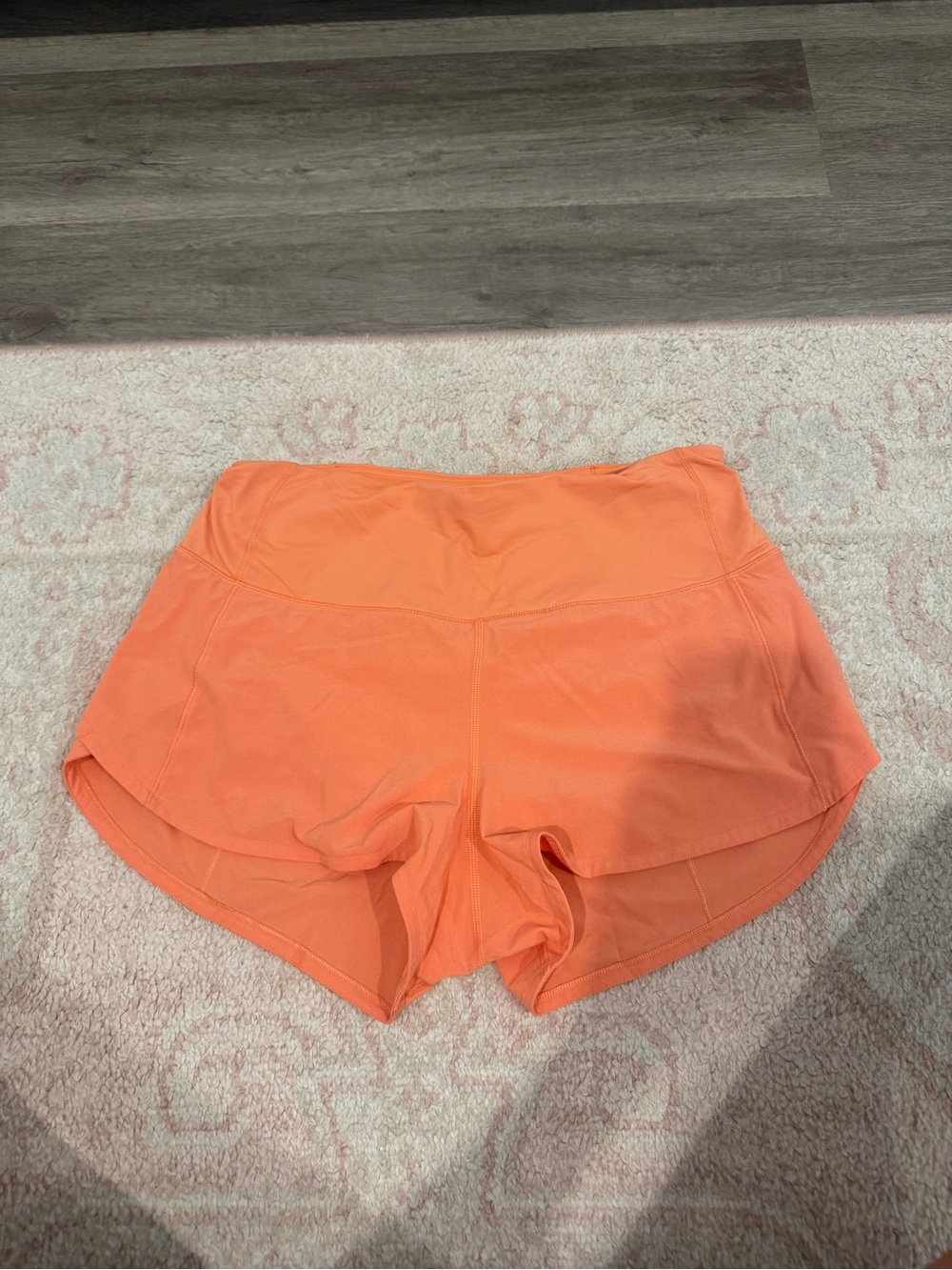 Lululemon High Rise Speed Up shorts